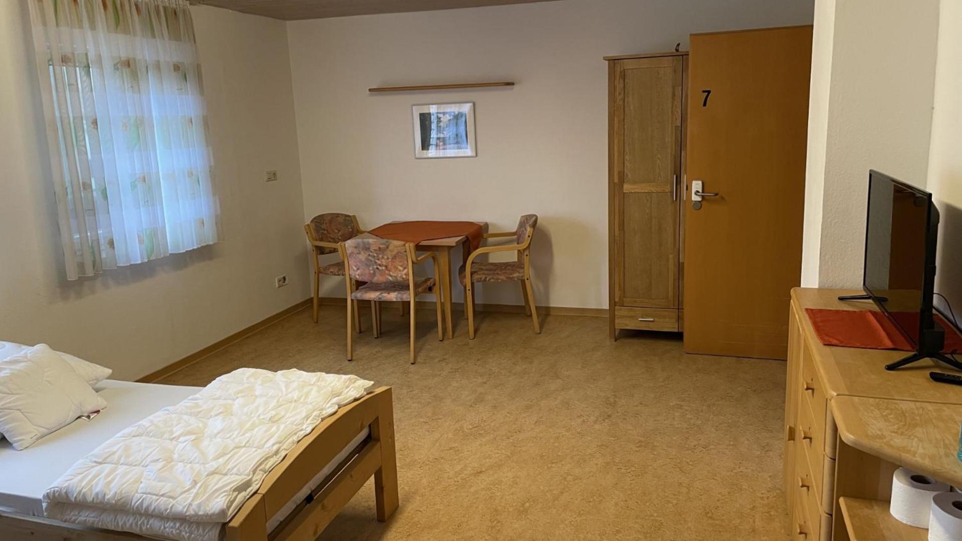 Personalwohnheim Altenpflege Foditsch Sankt Johann  Quarto foto