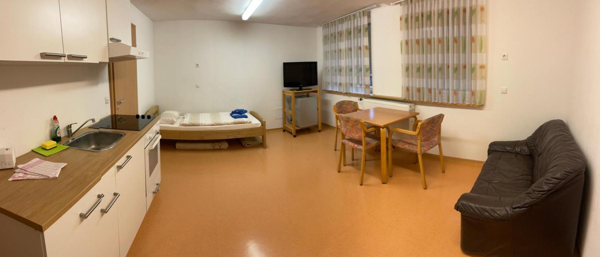 Personalwohnheim Altenpflege Foditsch Sankt Johann  Quarto foto